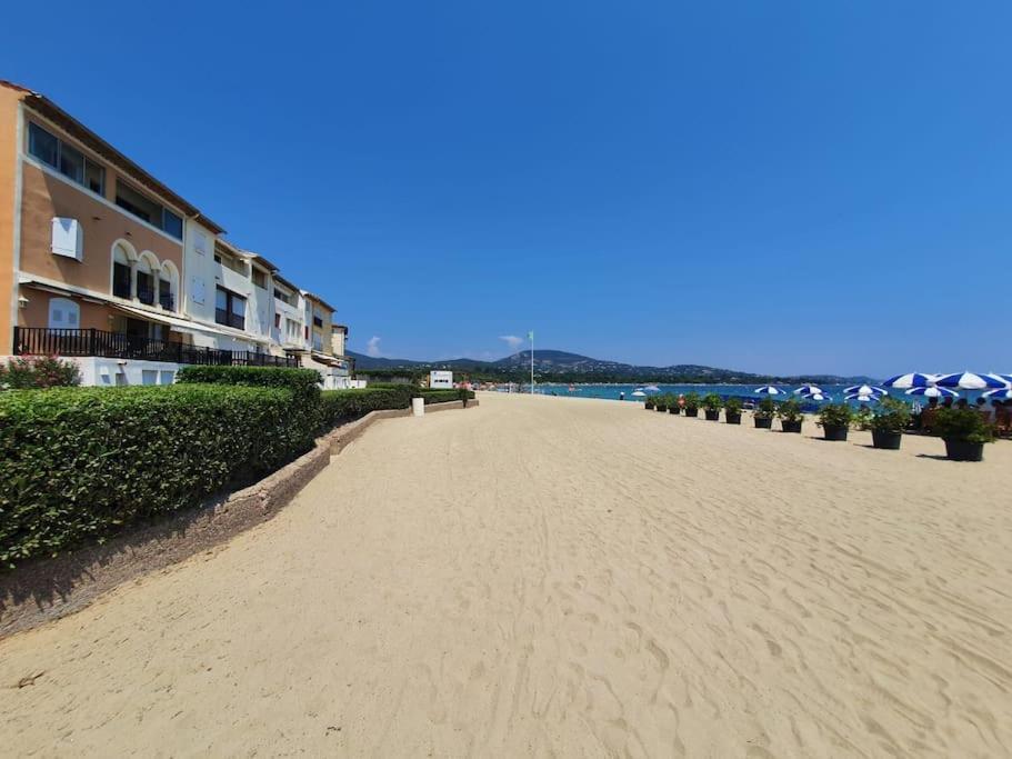 Appartement 30 M De La Plage Grimaud Extérieur photo