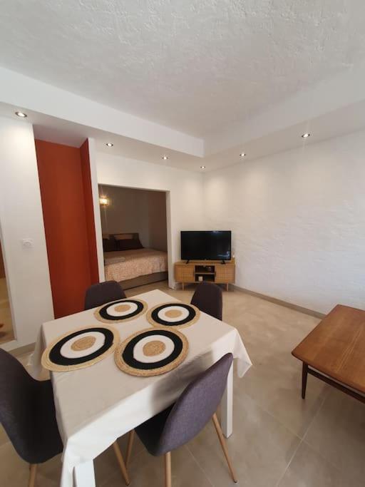 Appartement 30 M De La Plage Grimaud Extérieur photo
