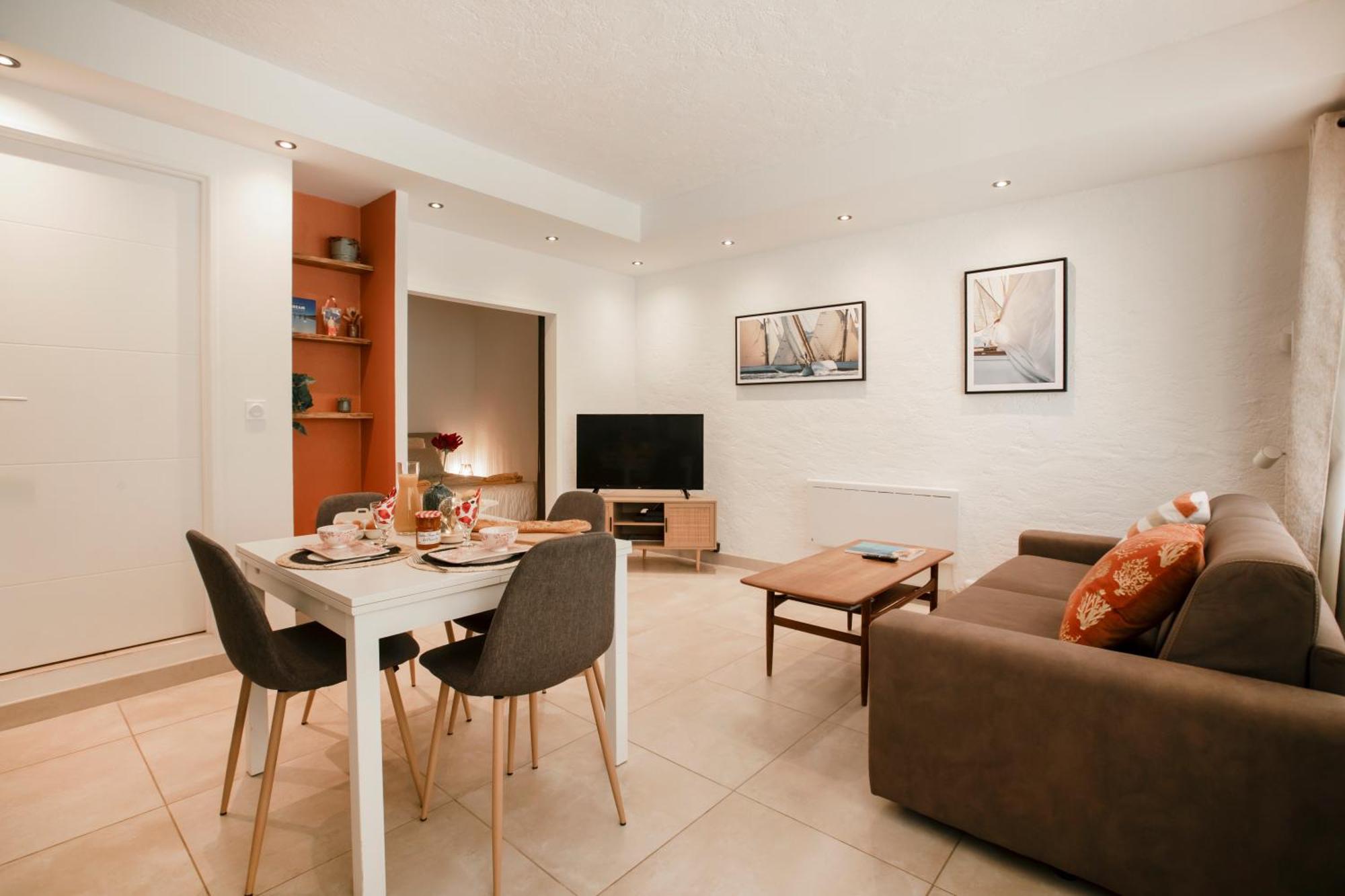 Appartement 30 M De La Plage Grimaud Extérieur photo