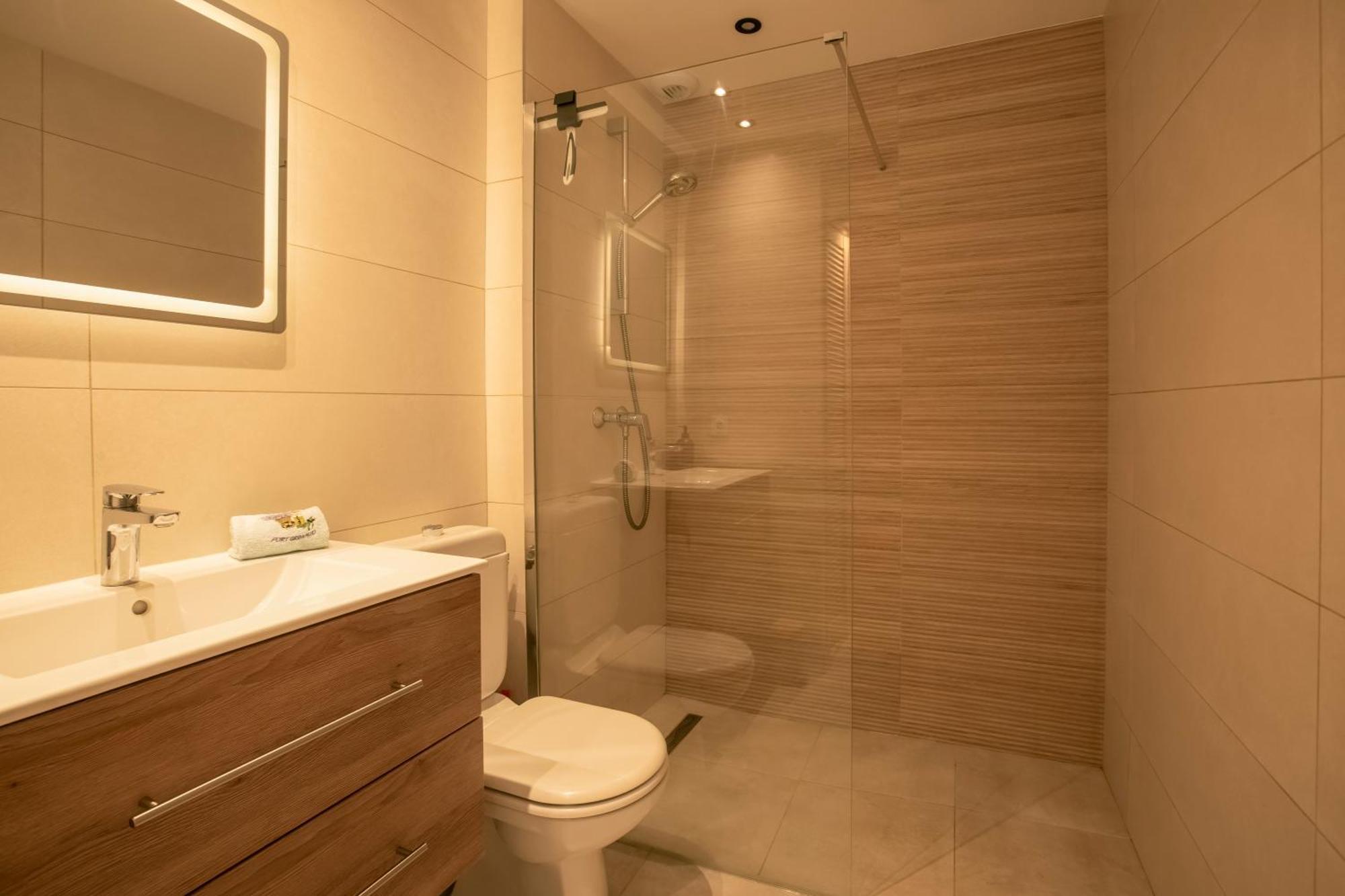 Appartement 30 M De La Plage Grimaud Extérieur photo